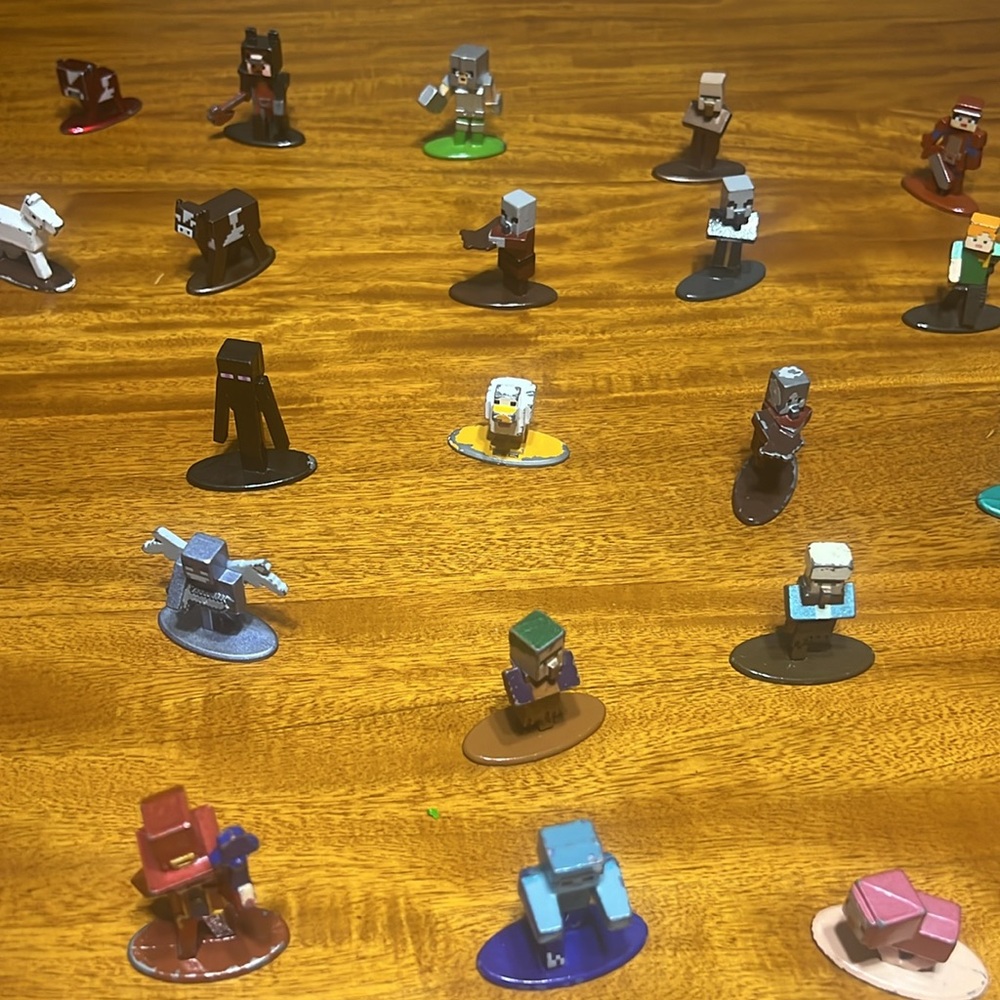 Minecraft bundle - Picture 7 of 8